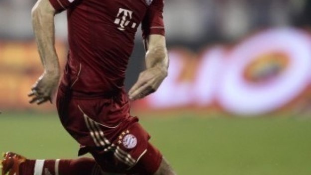 Робен кандиса за подпис