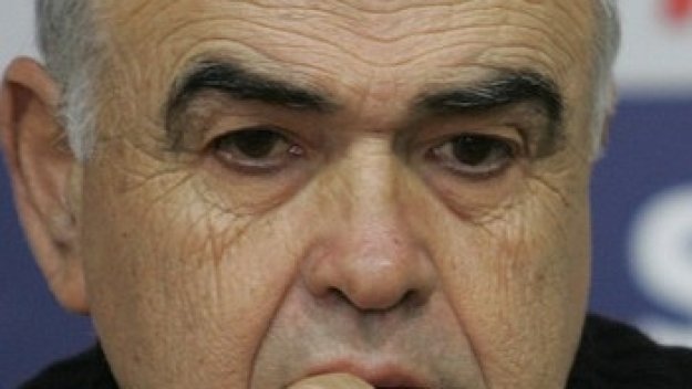 Обраха Стефан Грозданов в мола