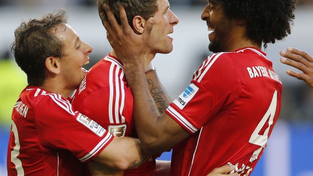 "Вълците" ядосаха Байерн и получиха 6 куршума в главата