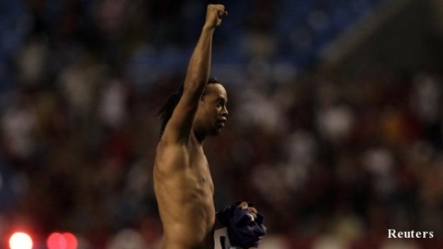 Роналдиньо: Съжалявам, че не поиграх повече с Лео Меси в Барса