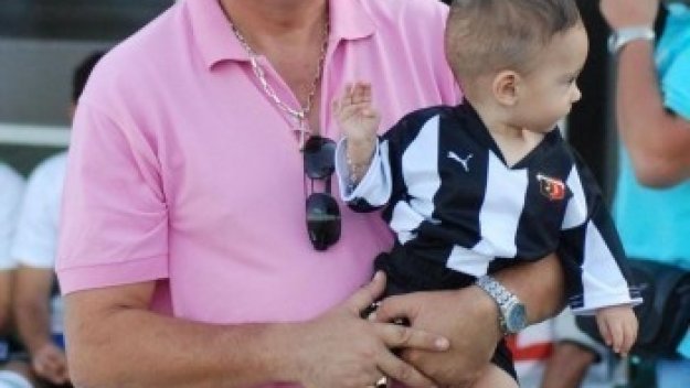 Шеф на Локо Пловдив мина метър с детектора