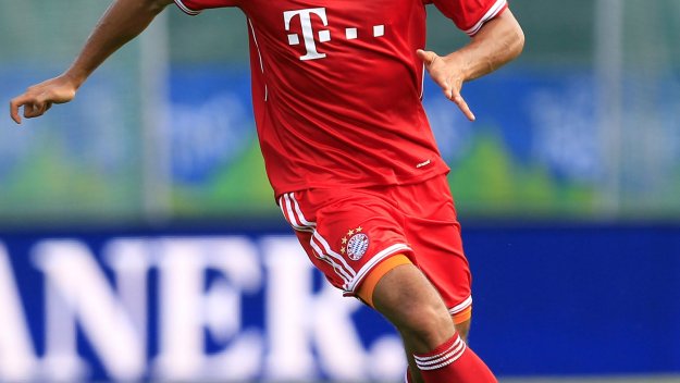 Емре Джан отказал да се върне в Байерн заради Ливърпул