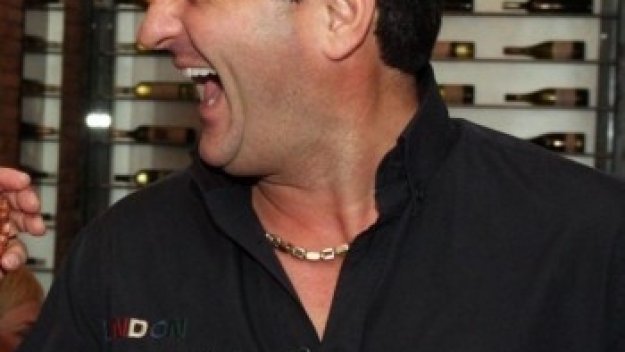 Залязващ испанец ще вади Локо София от тинята