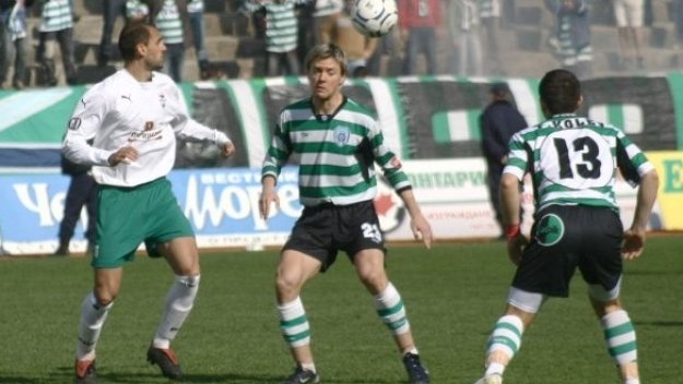 Халф на Локо Пловдив пред трансфер в Румъния или Кипър