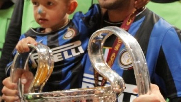 Снайдер фаворит за Златната топка