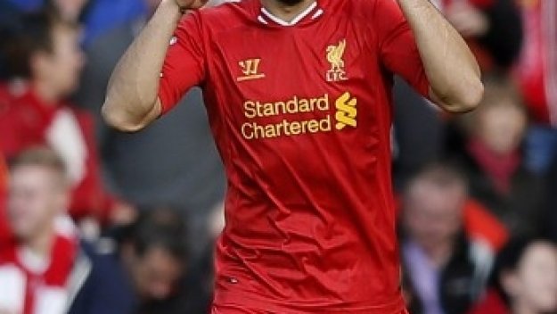 Ливърпул разпиля Уест Бромич, Суарес с хеттрик