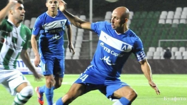 Автогол направи Пелето №1 на &quot;А&quot; група