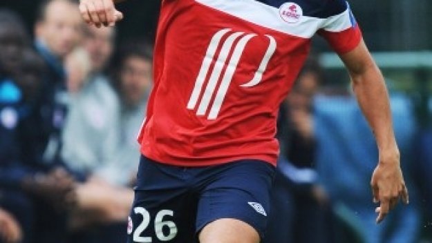 Ливърпул няма да има предимство да привлече Азар