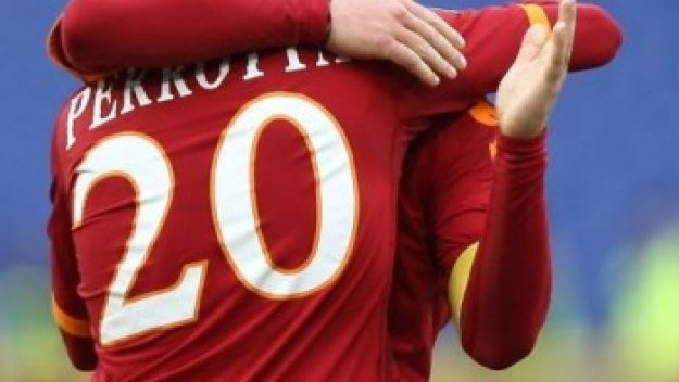 Рома с първа домакинска победа от месец и половина