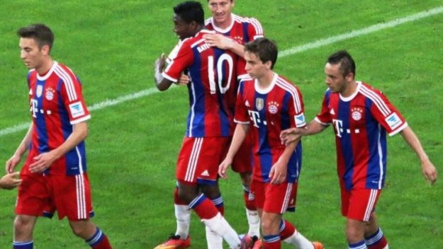 Левандовски вкара в дебюта си за Байерн