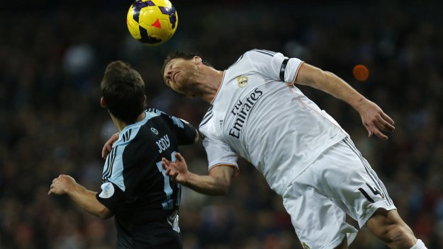 Алонсо сменен заради проблем с ухото