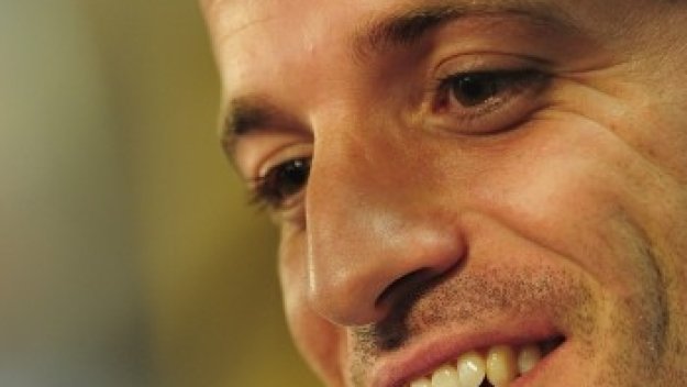 Ван Дер Ваарт: Играем неубедително срещу по-малките отбори