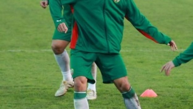 Случаят с Манолев потресе Холандия