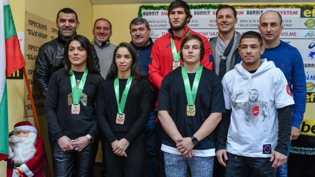 Евелина Николова стигна до двубой за бронза