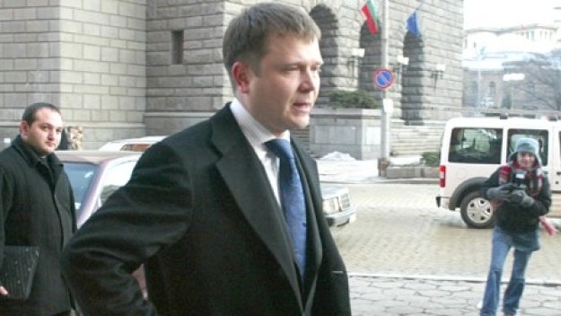 Жеваго взима ЦСКА от &quot;Титан&quot;-ите