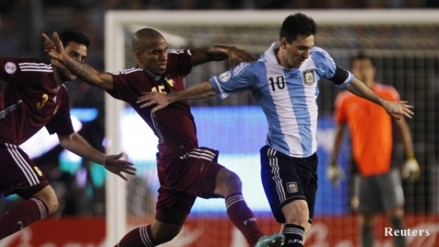 Меси и Игуаин не оставиха шансове на Венецуела