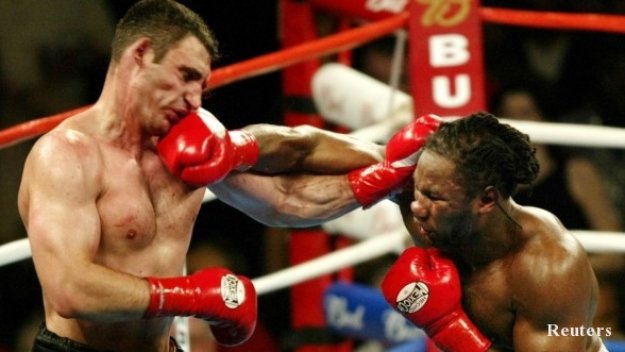 Ленъкс Люис: Братя Кличко си пълнят джобовете, всичко е цирк