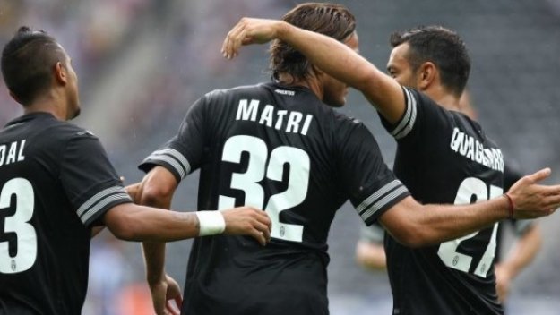 Ювентус би Херта в контрола