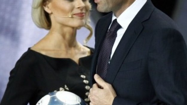 Зизу защити Жозе Моуриньо