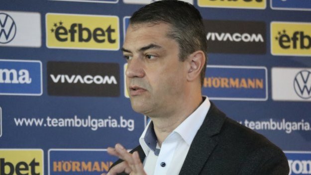 Кашай бързо си намери работа, след като бе изритан от БФС