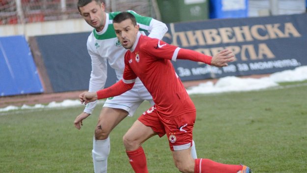 ЦСКА се развихри и вкара седем на Любимец