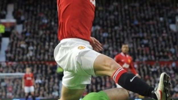 Манчестър Юнайтед продаде Джи-Сун Парк на КПР