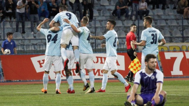 Дунав излезе от кризата с бой над Септември