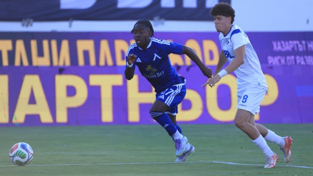 Националният селекционер на Ангола следи Давид Кусо от Левски