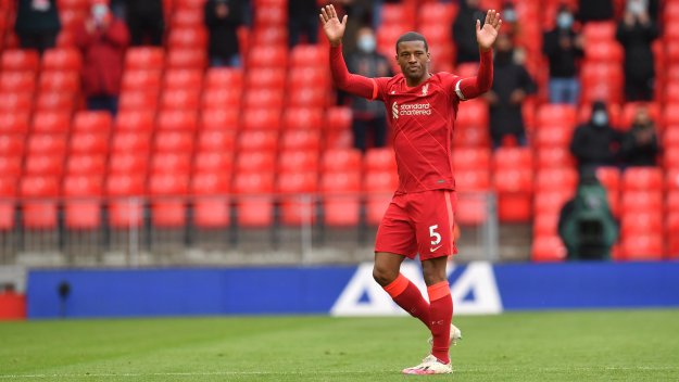 Барса и Байерн? Вайналдум получи "сочна" оферта от ПСЖ