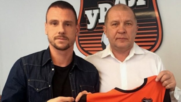 Хичо натри носа на Занев в БГ дербито на Русия