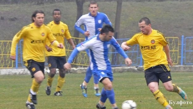 Черноморец се разправи и с Миньор