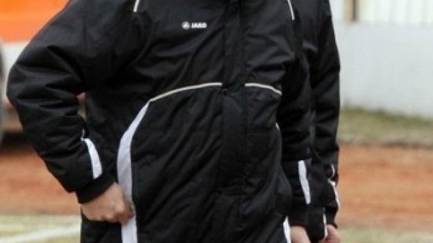 Треньорът на Черно море не хареса играчи в Сърбия