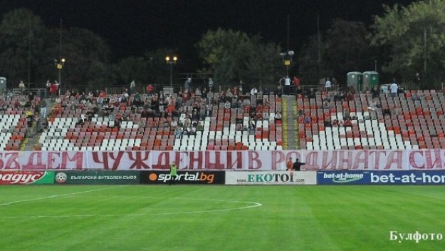 Джевизов: Не се знае кой отговаря за балона на &quot;Армията&quot;