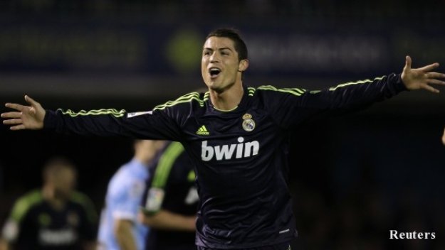 Роналдо надмина по нещо Меси