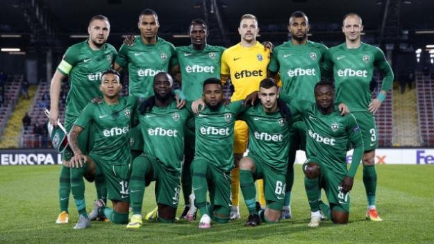 Футболистите на Лудогорец с дарение за болницата в Разград