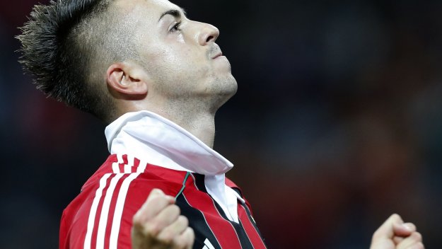 Милан загуби от Валенсия в дебюта на Диего Лопес