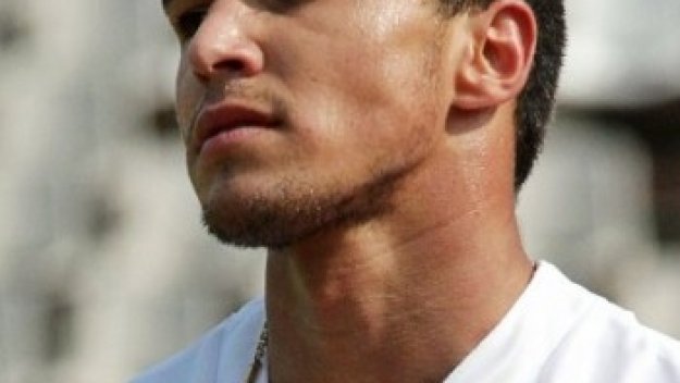 Божинов: Извинявай, България!