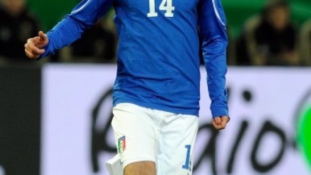 Юве се подигра с Акуилани и Ливърпул