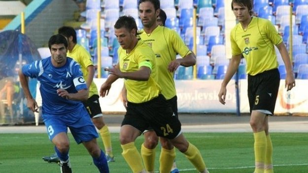 Ботев иска 4 &quot;железничари&quot; от &quot;Надежда&quot;