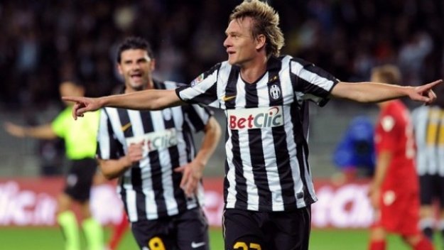 Наказаха Красич за 2 мача