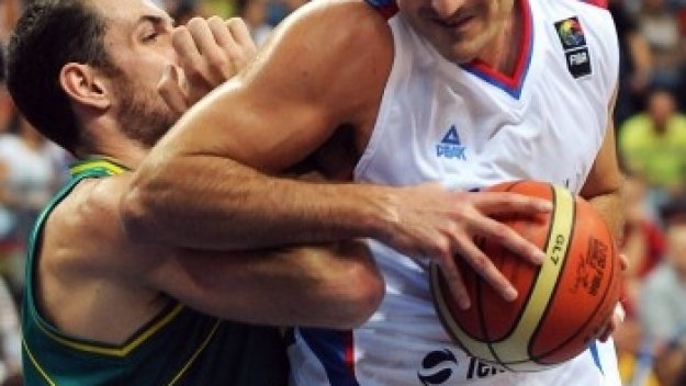 Побойникът Кръстич се завърна с дабъл-дабъл