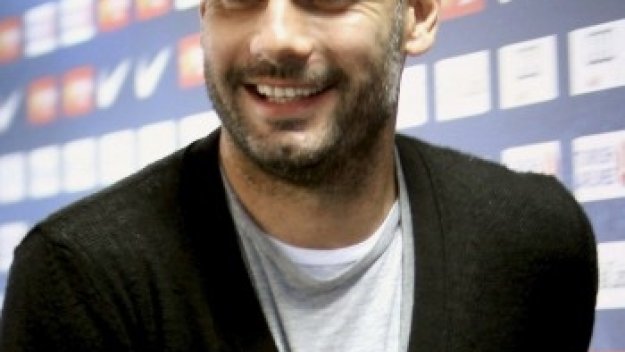 Гуардиола преподписва през януари