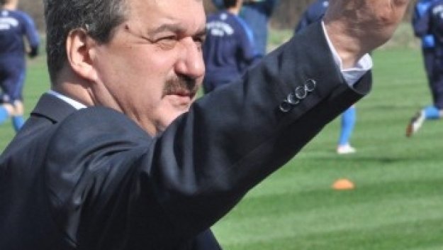 Батков към Гонзо и Топчо: Хайде, връщайте се в Левски!