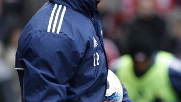 От Стоук погнаха Суарес заради симулациите му