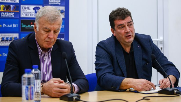 Левски покани две големи фенски организации на среща