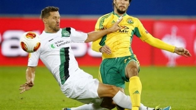 Попето с равенство в Русия, Благо пада