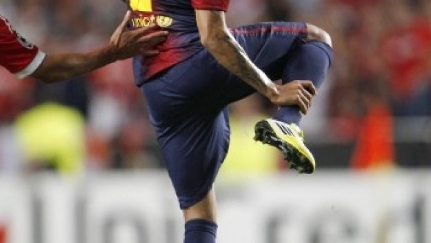 Дани Алвеш аут за 3 седмици