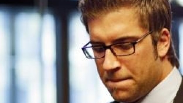 Корумпиран рефер се връща на терена като футболист