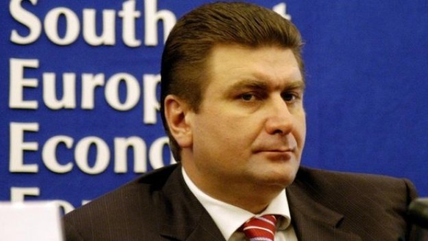 Вальо Златев води Барселона в София