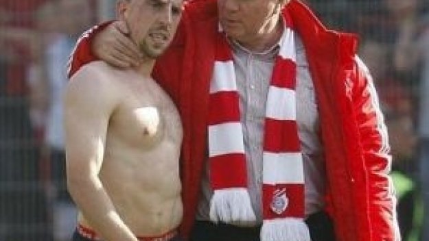 Хьонес: Срещу 100 милиона продавахме Рибери